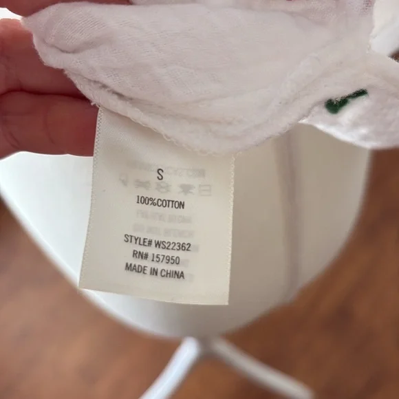 Mom Ami | Cherry Embroidered White Button-Up Blouse - Picture 9 of 9